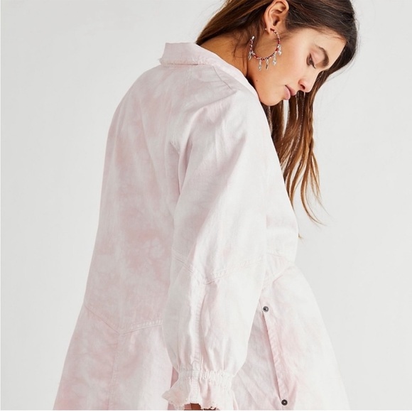 Free People Hannah Denim Mini Dress in Light Pink Tie Dye Sz S - Picture 3 of 13